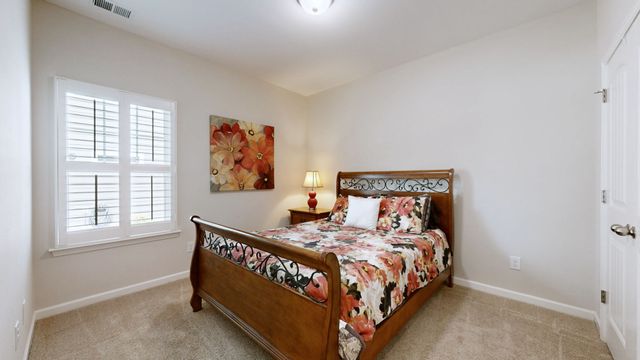 1047 Brayden Dr, Fairview, TN 37062