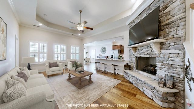 1047 Brayden Dr, Fairview, TN 37062