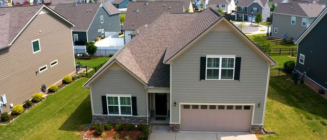 1047 Brayden Dr, Fairview, TN 37062