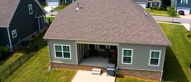 1047 Brayden Dr, Fairview, TN 37062