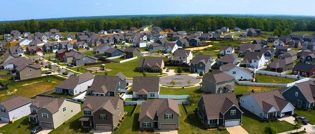 1047 Brayden Dr, Fairview, TN 37062