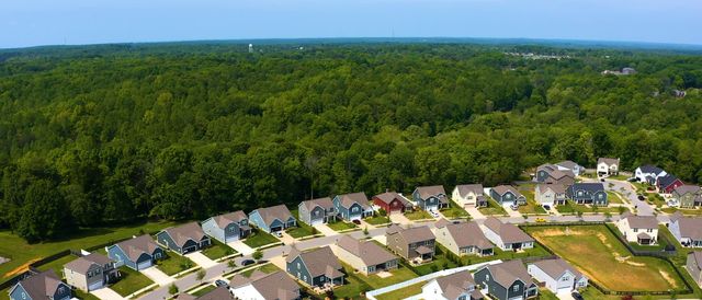 1047 Brayden Dr, Fairview, TN 37062