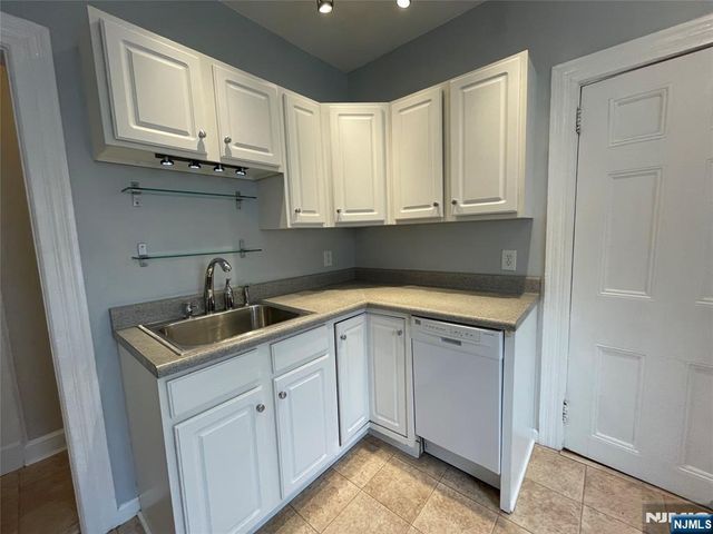 125 Alexander Avenue, Montclair, NJ 07043
