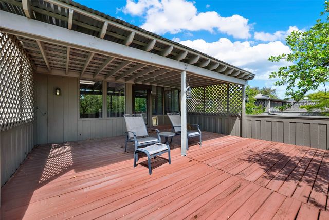 8344 Old Moss Road, Dallas, TX 75231