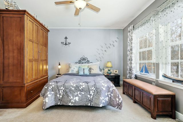 1604 Pondview Loop, Wappingers Falls, NY 12590