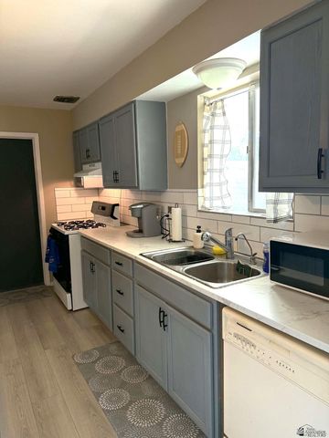 631 E Hacienda Dr, Yuma, AZ 85365