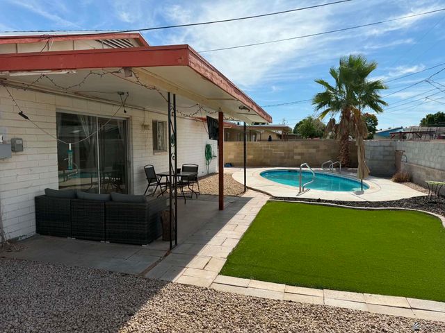 631 E Hacienda Dr, Yuma, AZ 85365