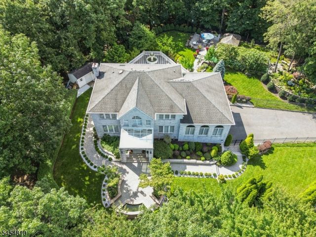 24 Emerson Rd, Parsippany-troy Hills Twp., NJ 07950