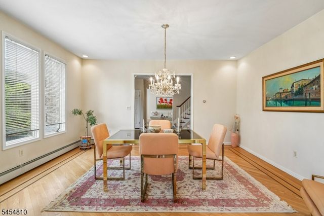 24 Emerson Rd, Parsippany-troy Hills Twp., NJ 07950