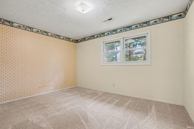 50822 Mercury Drive, Granger, IN 46530