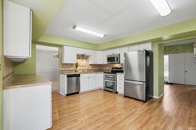 50822 Mercury Drive, Granger, IN 46530