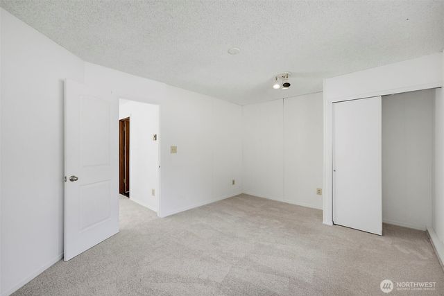 12607 136th Street E, Puyallup, WA 98374