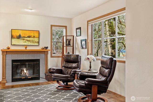 2710 NE 105th Street, Seattle, WA 98125