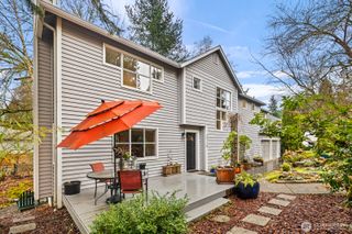 2710 NE 105th Street, Seattle, WA 98125