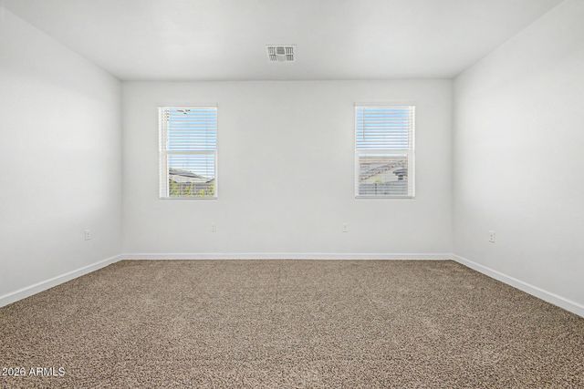 1881 W STANTON Avenue, Apache Junction, AZ 85120