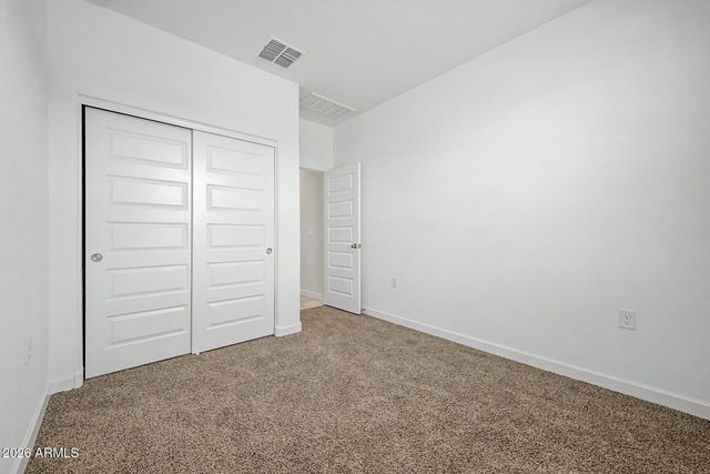 1881 W STANTON Avenue, Apache Junction, AZ 85120