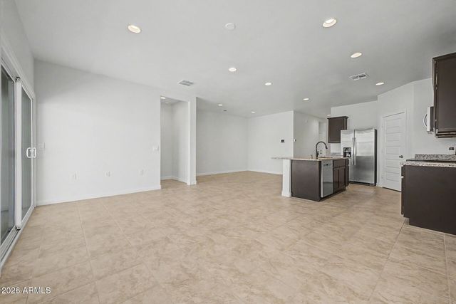 1881 W STANTON Avenue, Apache Junction, AZ 85120
