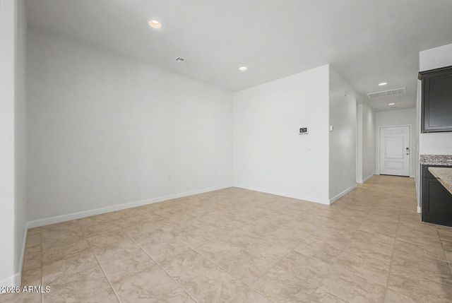 1881 W STANTON Avenue, Apache Junction, AZ 85120