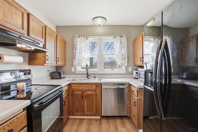 14235 W NIKE LOOP, Rapid City, SD 57701