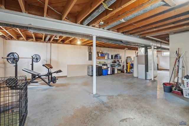 14235 W NIKE LOOP, Rapid City, SD 57701