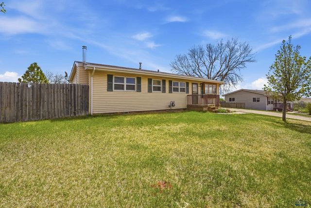 14235 W NIKE LOOP, Rapid City, SD 57701