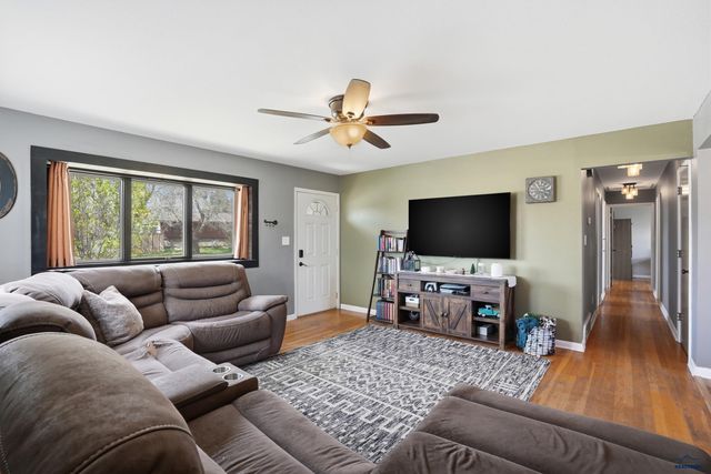14235 W NIKE LOOP, Rapid City, SD 57701