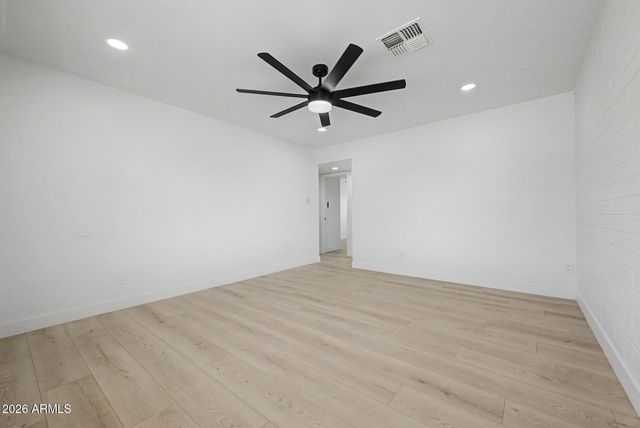 1703 W CARTER Road, Phoenix, AZ 85041