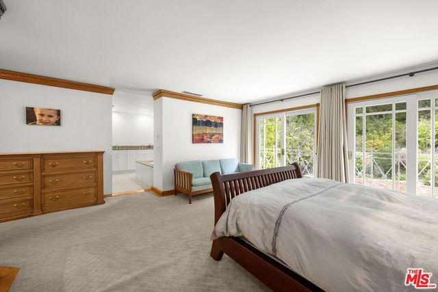 2528 La Condesa Drive, Los Angeles, CA 90049