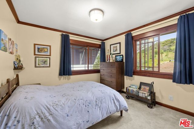 2528 La Condesa Drive, Los Angeles, CA 90049