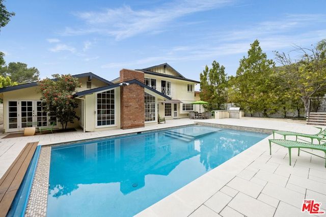 2528 La Condesa Drive, Los Angeles, CA 90049