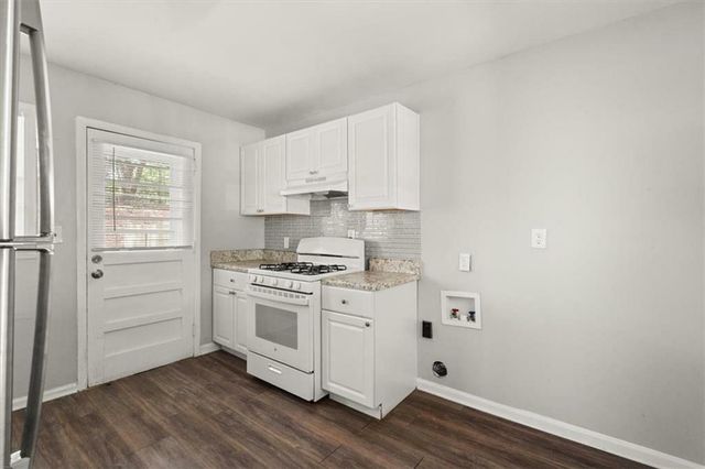 220 Opal Drive, Roswell, GA 30075