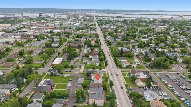 1309 Hammond Ave, Superior, WI 54880