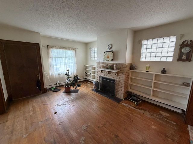 1309 Hammond Ave, Superior, WI 54880