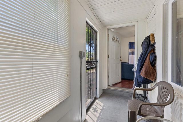 3118 W Fairmount AVENUE, Milwaukee, WI 53209