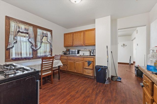3118 W Fairmount AVENUE, Milwaukee, WI 53209