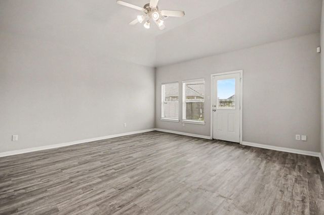 110 Kelly Street, Angleton, TX 77515