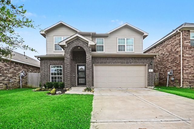110 Kelly Street, Angleton, TX 77515