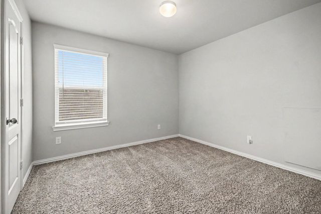 110 Kelly Street, Angleton, TX 77515