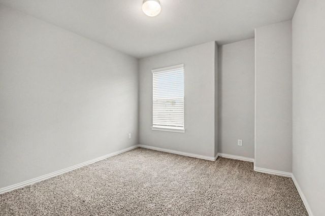 110 Kelly Street, Angleton, TX 77515
