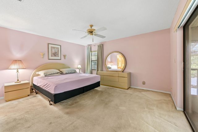 10851 Palm Lake Avenue 202, Boynton Beach, FL 33437