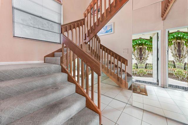 10851 Palm Lake Avenue 202, Boynton Beach, FL 33437