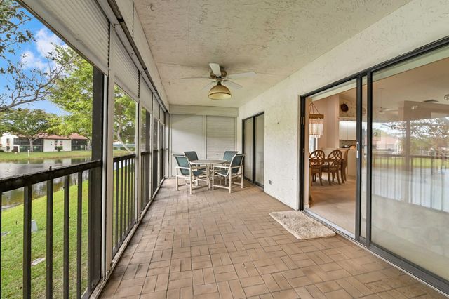 10851 Palm Lake Avenue 202, Boynton Beach, FL 33437