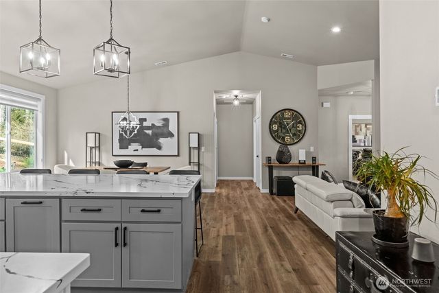 910 11th Avenue, Fox Island, WA 98333