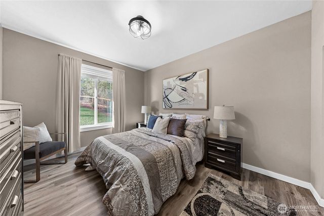 910 11th Avenue, Fox Island, WA 98333