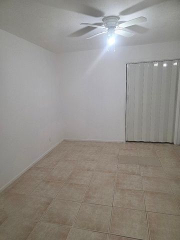 3800 SW 2nd Court 1-6, Fort Lauderdale, FL 33312
