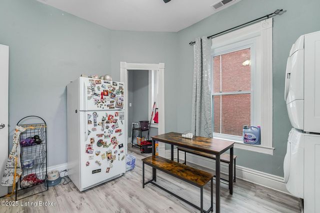 520 W Oak St, Louisville, KY 40203