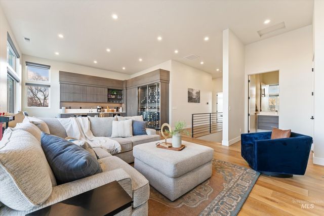 1180 E Opus St, Boise, ID 83716