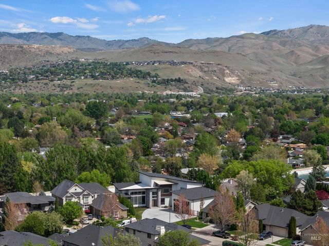 1180 E Opus St, Boise, ID 83716