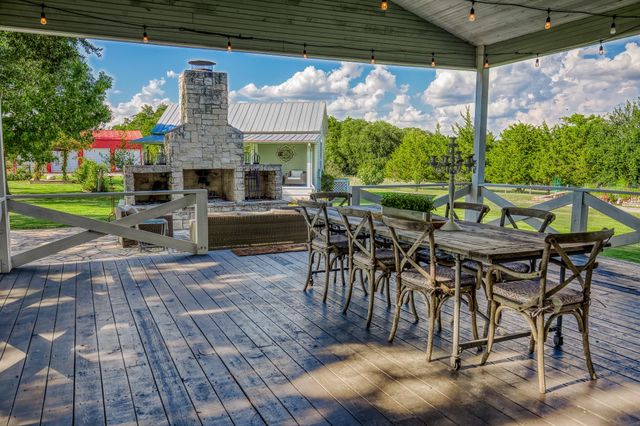 4825 Mount Vernon Road, Brenham, TX 77833