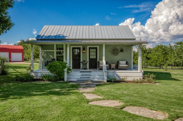 4825 Mount Vernon Road, Brenham, TX 77833